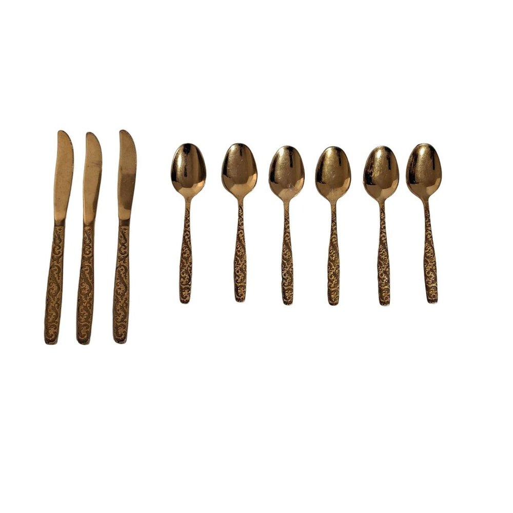 Americana Golden Heritage Scroll Spoon Knife Set 10 Pieces Cutlery Silverware